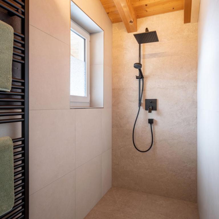 Apart M & M Michael und Maria - Apartment mit 2 Schlafzimmern und Badezimmer - 3