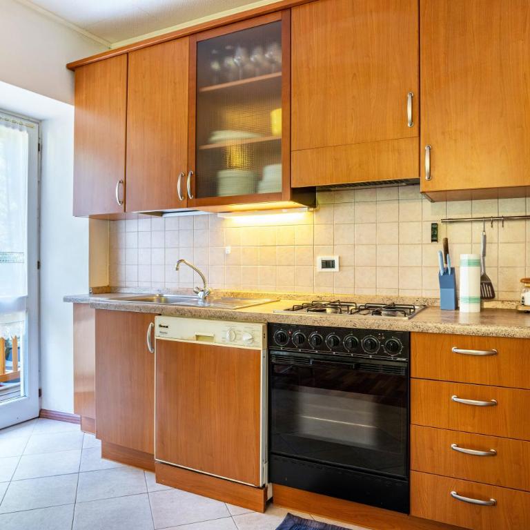 Casa Ai Laresi 1 - Deluxe-Apartment mit 2 Schlafzimmern und Gartenblick - 12