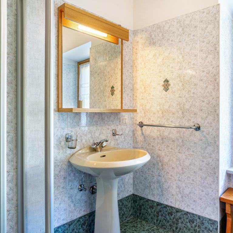 Casa Ai Laresi 1 - Deluxe-Apartment mit 2 Schlafzimmern und Gartenblick - 17
