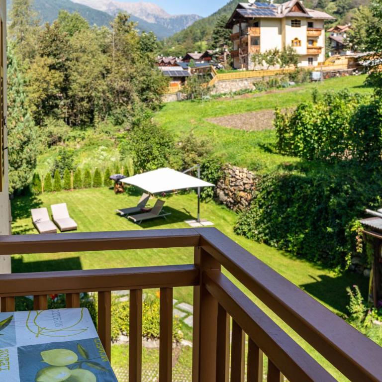 Casa Ai Laresi 1 - Deluxe-Apartment mit 2 Schlafzimmern und Gartenblick - 13