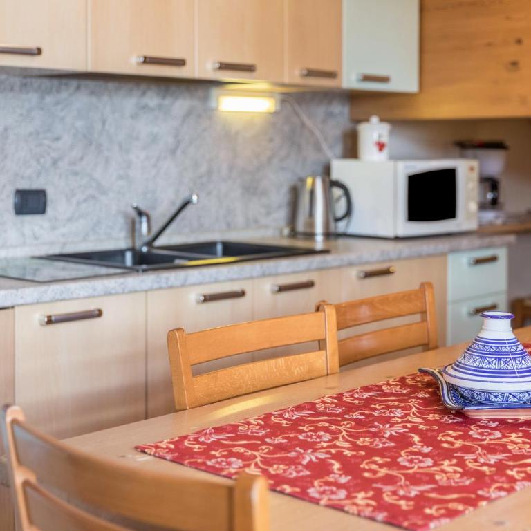 Nadir - Casa Azzurra - Appartamento Deluxe con 2 Camere da Letto e Vista Giardino - 13