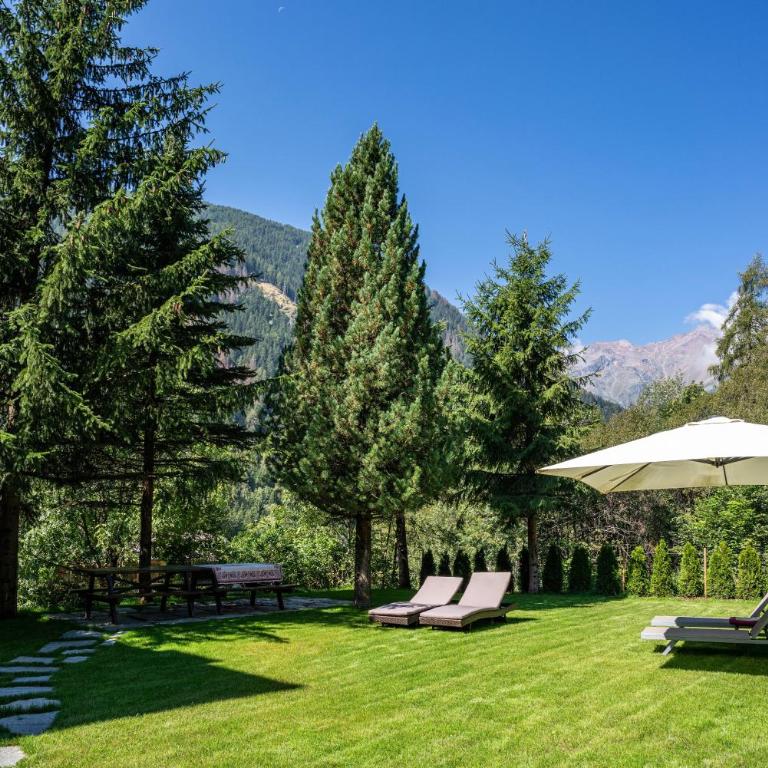 Casa Ai Laresi 1 - Deluxe-Apartment mit 2 Schlafzimmern und Gartenblick - 1