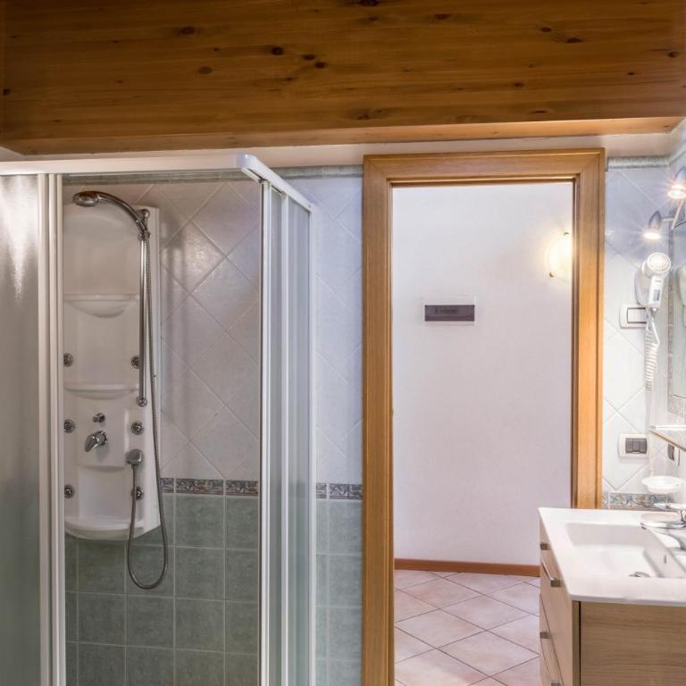 Nadir - Casa Azzurra - Appartamento Deluxe con 2 Camere da Letto e Vista Giardino - 16