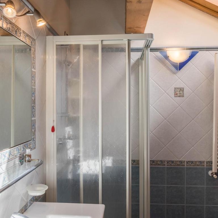 Nadir - Casa Azzurra - Appartamento Deluxe con 2 Camere da Letto e Vista Giardino - 19