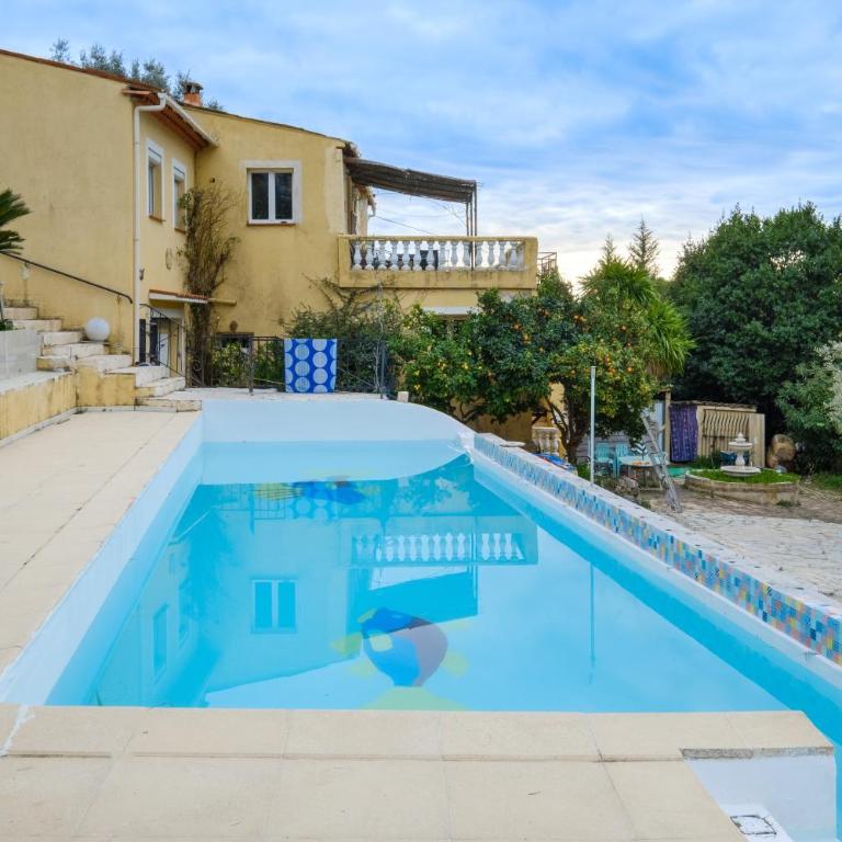 Appartement Falicon, piscine - Appartement 2 Chambres avec Vue sur la Montagne - 1