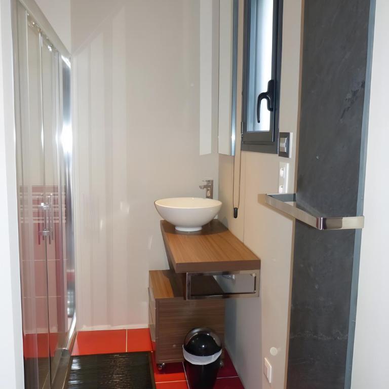 Hâvre de Paix Perros - Two-Bedroom House - 9