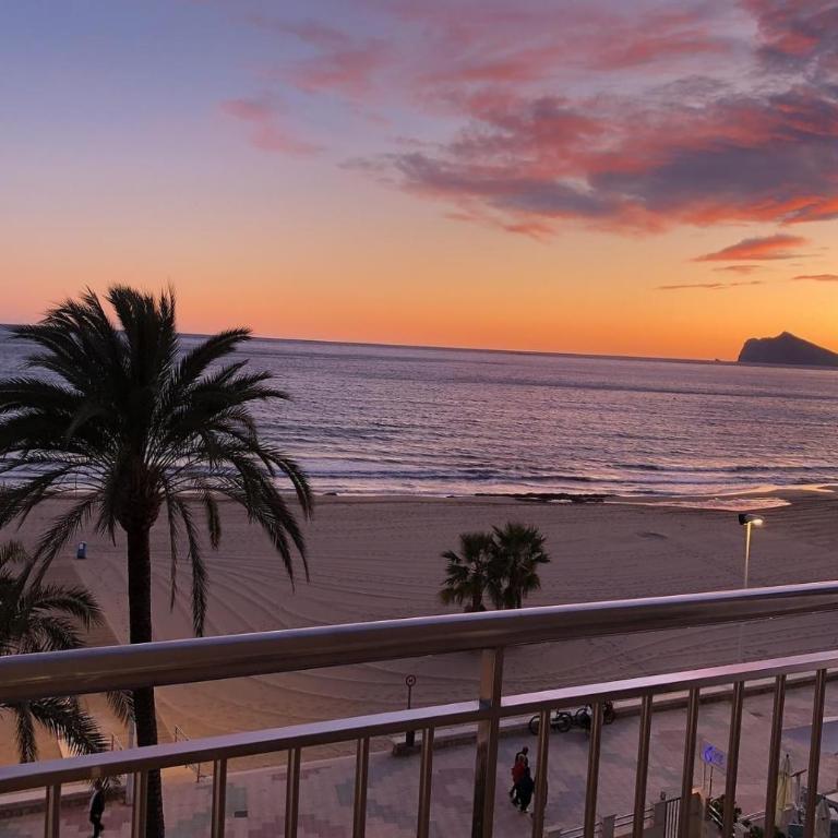 Front Line on the beach - Apartamento Deluxe de 2 dormitorios con vistas al mar - 2