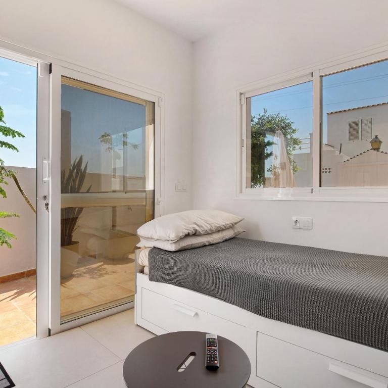 Las Arenas - Estudio con terraza - 12