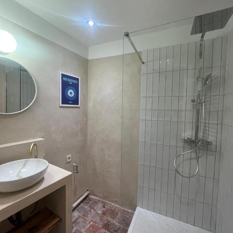 Appartement avec terrasse & mezzanine Cœur du 6ème - La Plaine - Appartement - 10