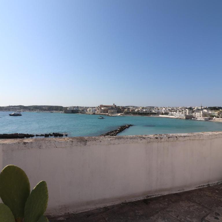 Casa Vacanza Giulia Otranto - Two-Bedroom House - 31