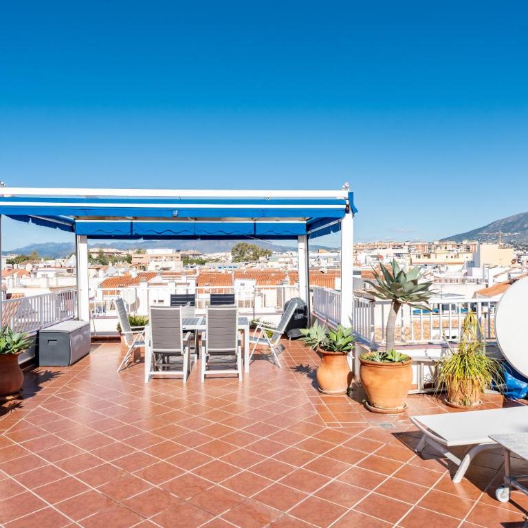 Penthouse In Old Town Fuengirola - Apartamento Deluxe de 2 dormitorios con vistas al mar - 2