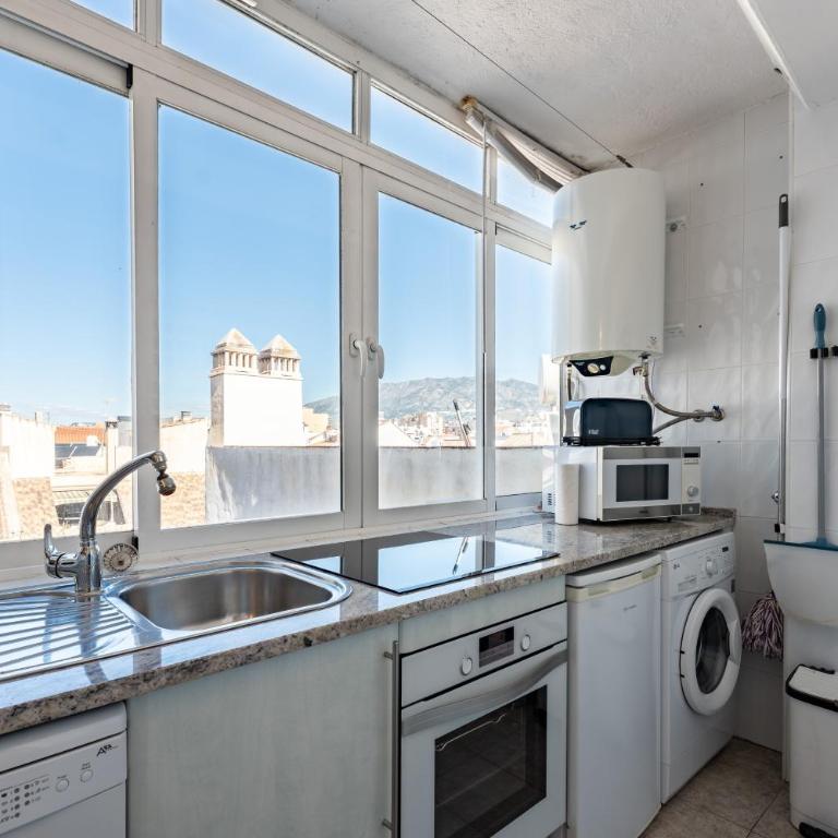 Penthouse In Old Town Fuengirola - Apartamento Deluxe de 2 dormitorios con vistas al mar - 9