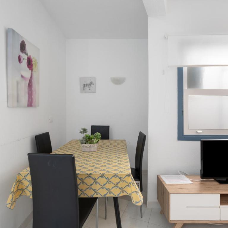 2-bedroom on Los Cristianos beach - Apartamento Superior con vistas a la ciudad - 5