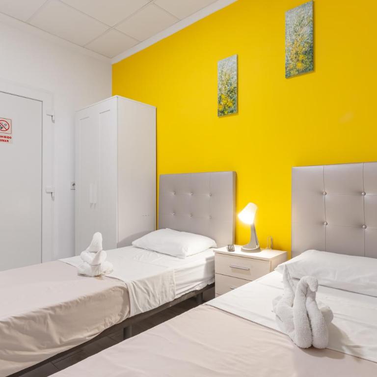 7A Hostal - Double Room - Disability Access - 8