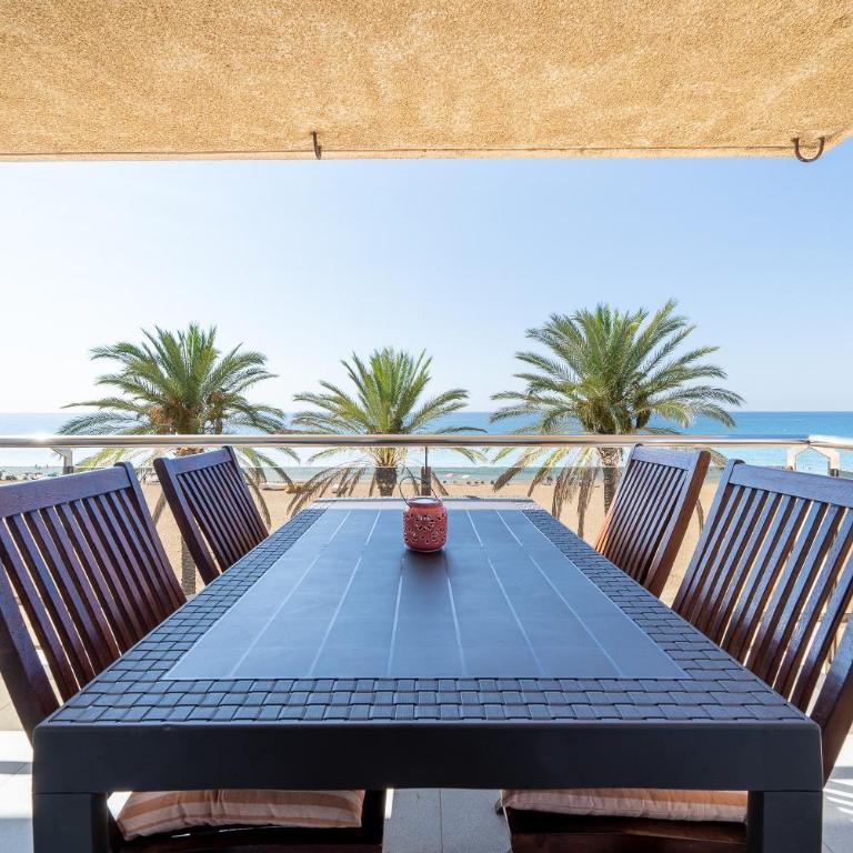 Coral Beach by Pat - Apartamento de 3 dormitorios y vistas al mar - 1