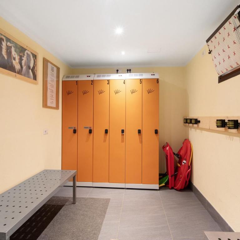 Chalet Lamada - Two-Bedroom Deluxe Apartment with Balcony - 24