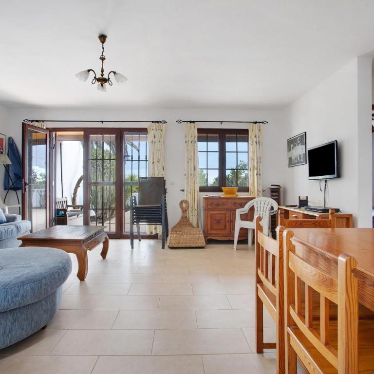 Puerto Chico V - Two-Bedroom Deluxe Apartment with Ocean View - 1