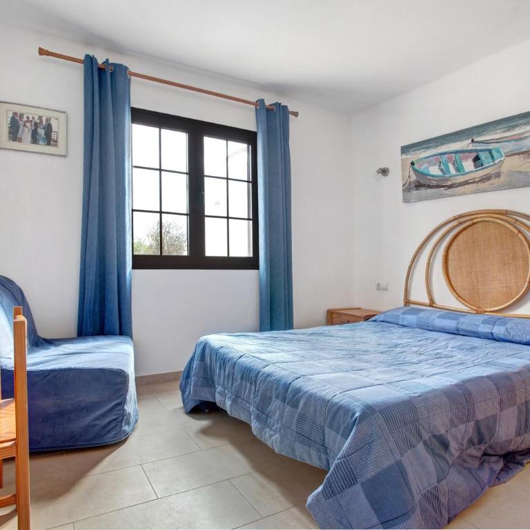 Puerto Chico V - Two-Bedroom Deluxe Apartment with Ocean View - 14