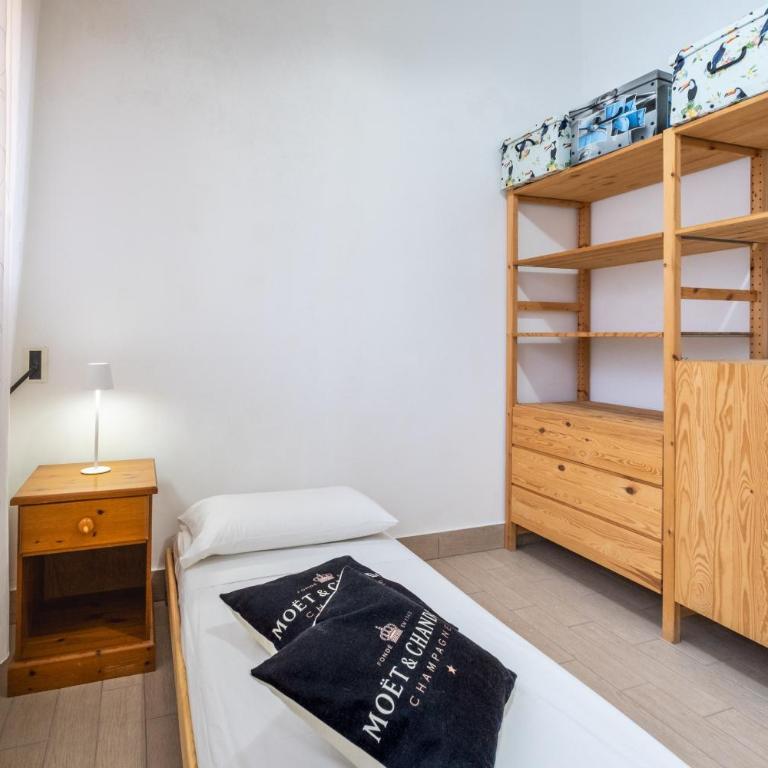Rossini 14 Centro e Mare a Piedi - Three-Bedroom House - 21