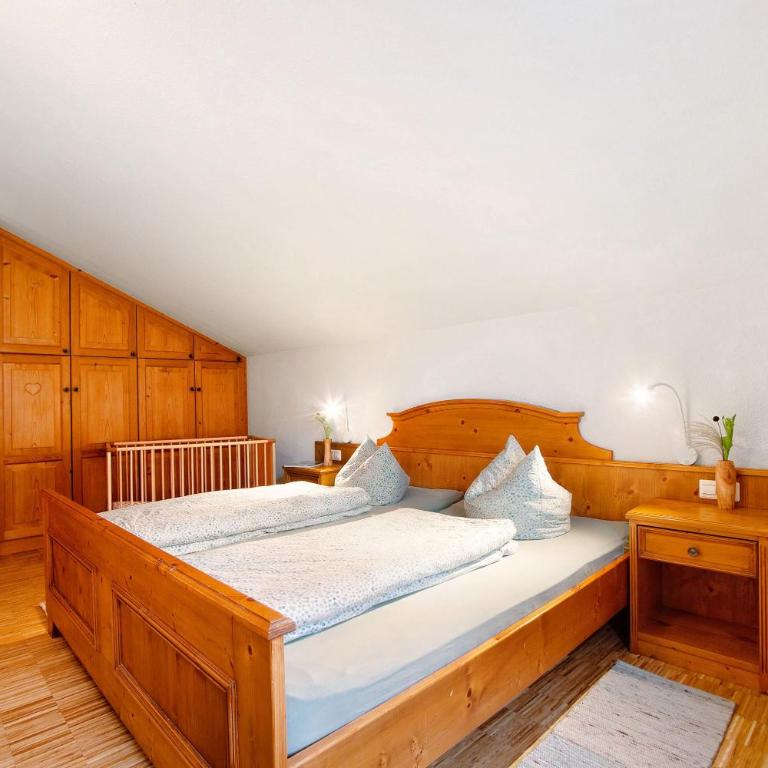 Ferienwohnung Caprano - Premium Apartment mit 3 Schlafzimmern und Balkon - 4
