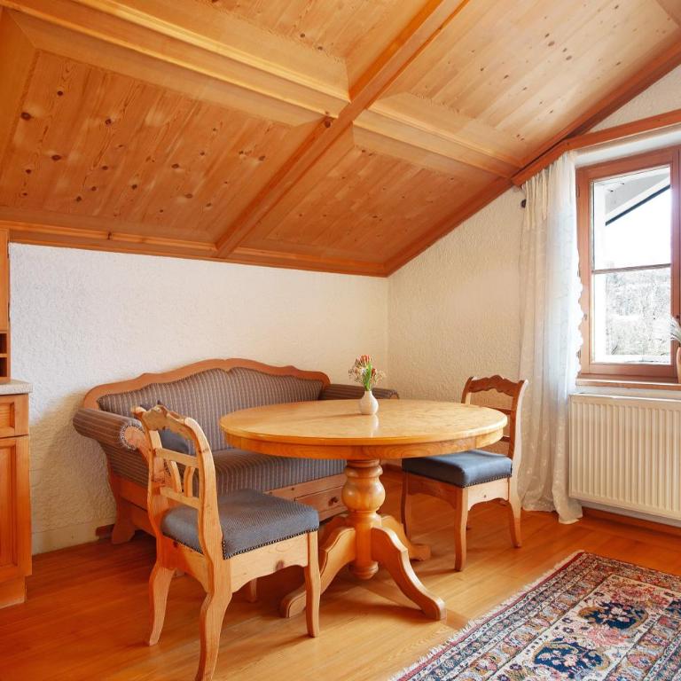 Ferienwohnung Caprano - Premium Apartment mit 3 Schlafzimmern und Balkon - 21