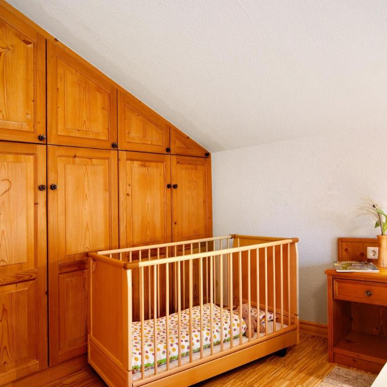 Ferienwohnung Caprano - Premium Apartment mit 3 Schlafzimmern und Balkon - 6