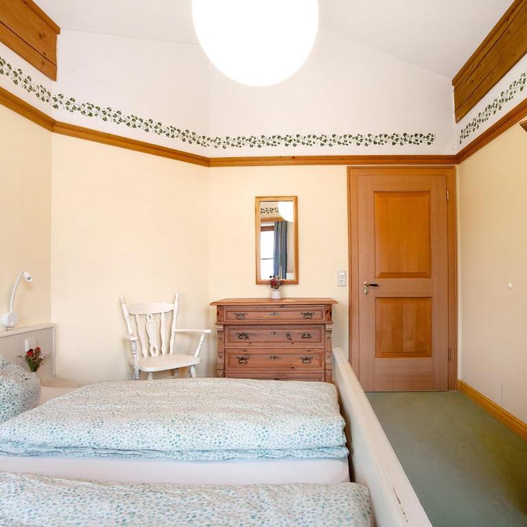 Ferienwohnung Caprano - Premium Apartment mit 3 Schlafzimmern und Balkon - 10