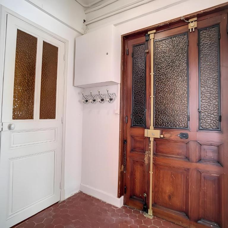 Toulon Soleil Et Douceur ll - Two-Bedroom Deluxe Apartment with Balcony - 30