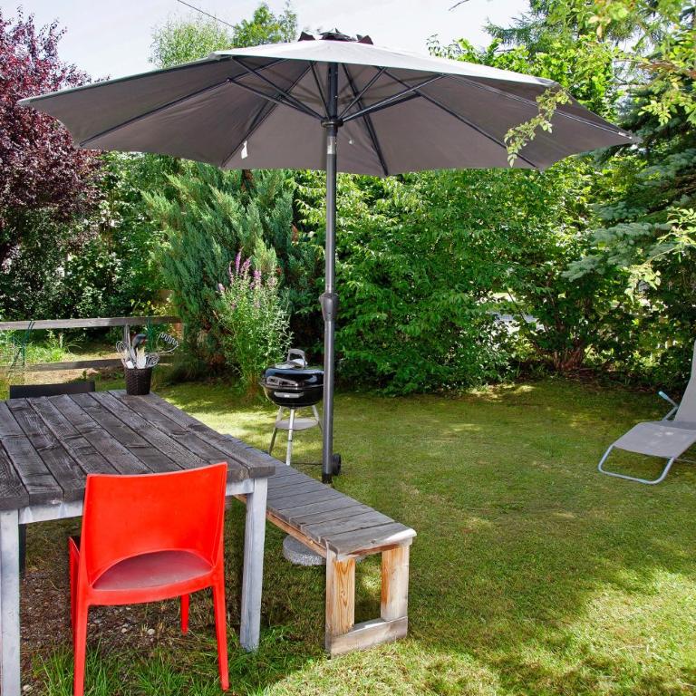 Alpenchalet Pfronten - Deluxe-Apartment mit 2 Schlafzimmern und Gartenblick - 19