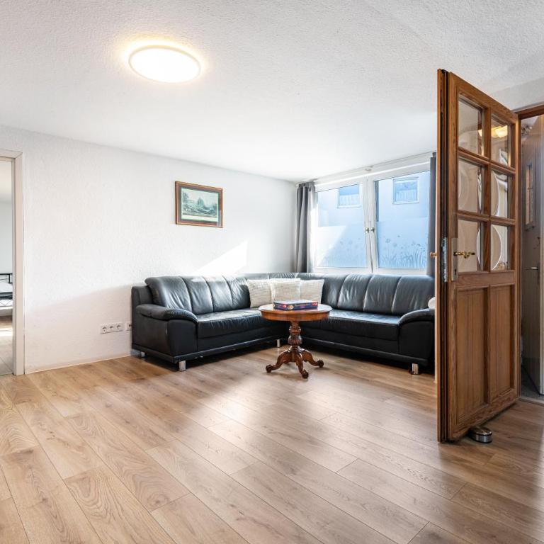 Ferien- Monteurwohnung in Nürnberg - Haus mit 1 Schlafzimmer - 1