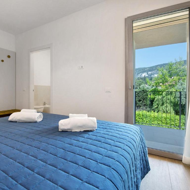 Residence Eleonora - Appartamento Deluxe con 2 Camere da Letto e Balcone - 18