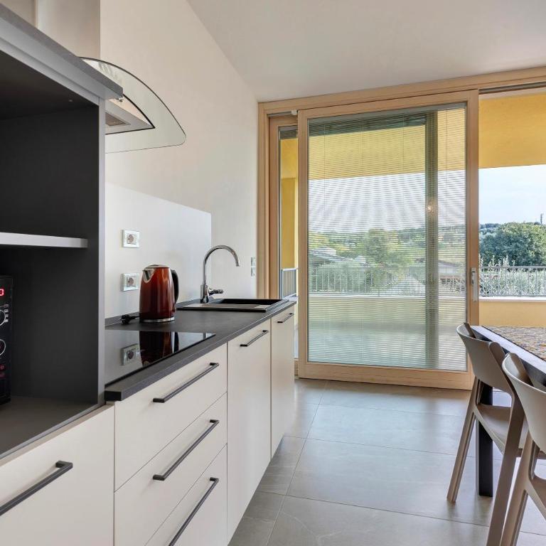 Agriturismo Le Campagnole Red - Appartamento Deluxe con 2 Camere da Letto e Vista Giardino - 9