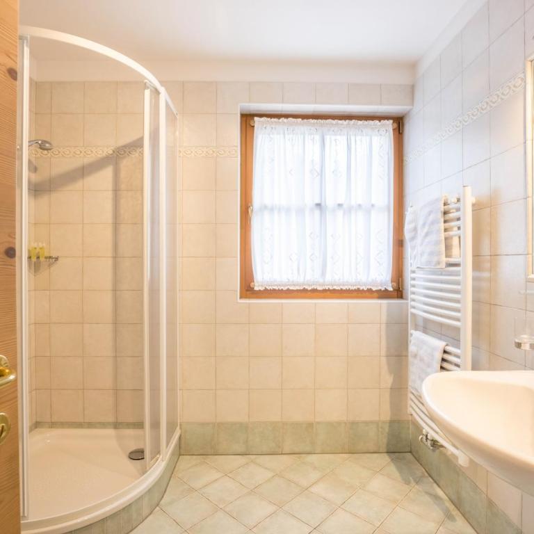 Ciasa Tlara App Alma - Appartamento con 1 Camera da Letto e Vista Giardino - 12