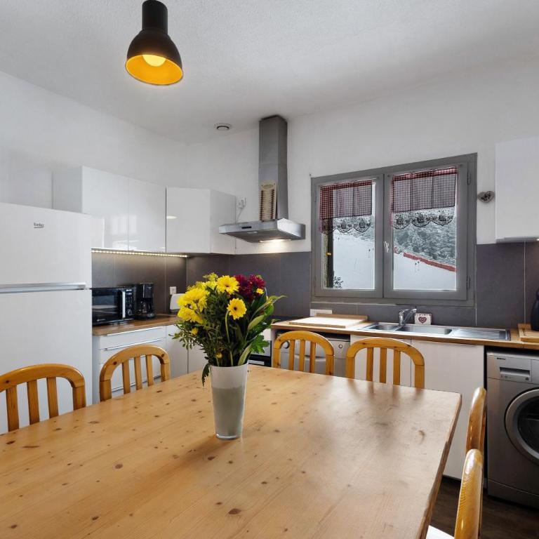 Chalet Pla Del Mir - Apartment with Terrace - 7