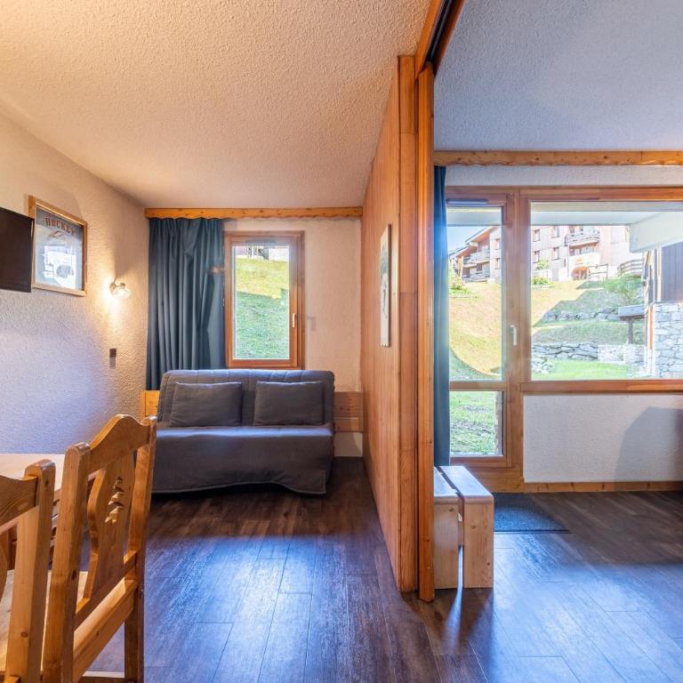 Appartement 4p - Two-Bedroom Deluxe Apartment with Garden View - 9