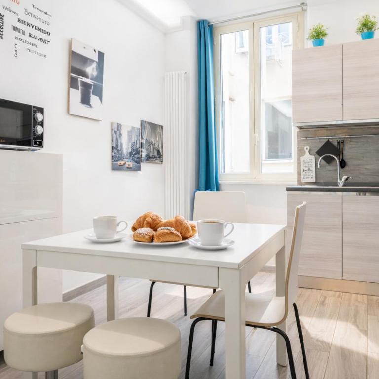 Merulana Deluxe Apartment - Rione Monti by RHR - Appartamento con 2 Camere da Letto - 4
