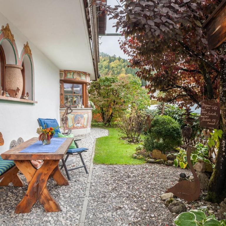 Ferienwohnung Kleisl - Apartment mit 1 Schlafzimmer und Gartenblick - 2