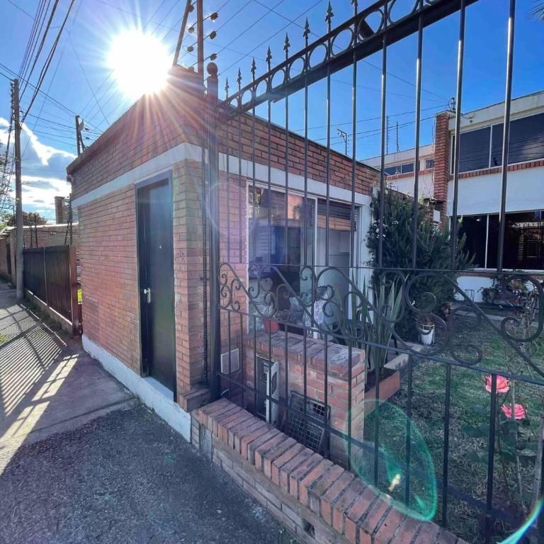 Modern loft with a private terrace and parking in a quiet neighborhood - Apartamento de 1 dormitorio - 4