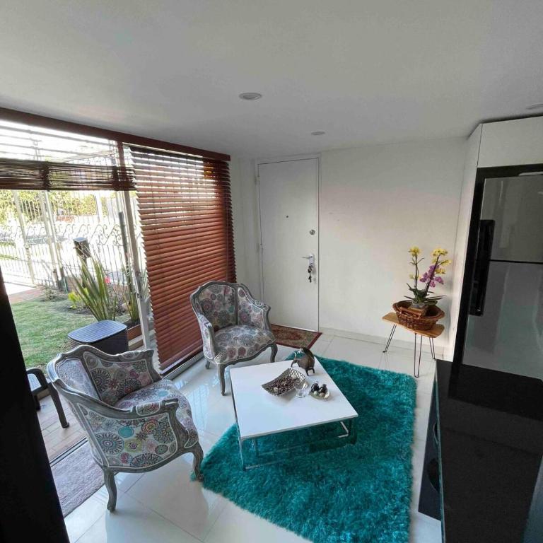 Modern loft with a private terrace and parking in a quiet neighborhood - Apartamento de 1 dormitorio - 7