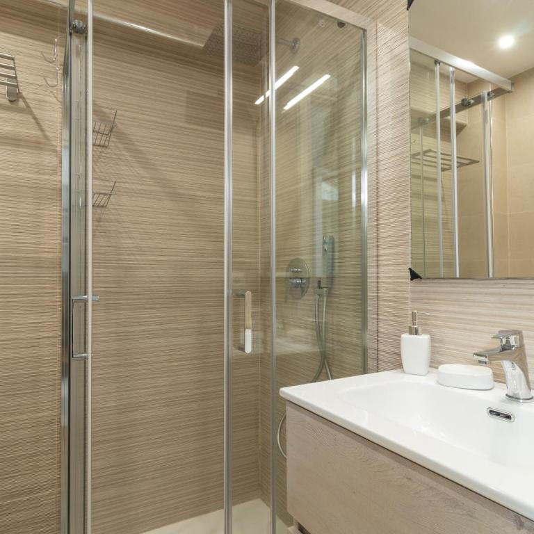 Eralight21 Apartments - Studio with Terrace - 14