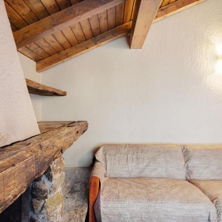 Chalet Meridiana Appartamento 10 - Appartamento Deluxe con 2 Camere da Letto e Balcone - 4