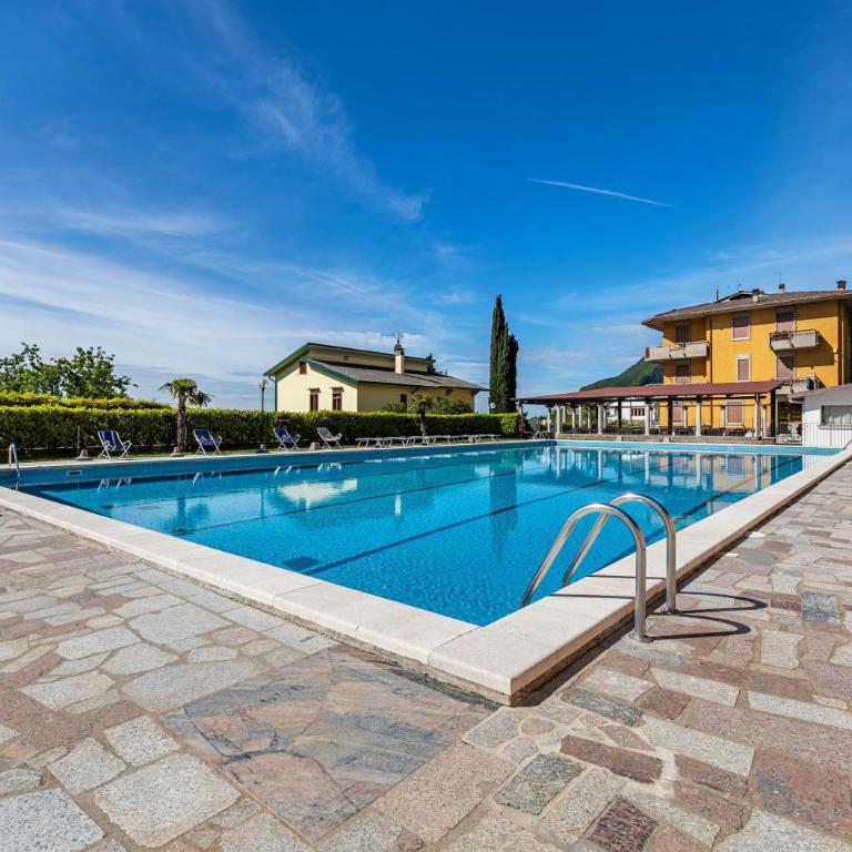 Appartamento Alexander - Appartamento Deluxe con 2 Camere da Letto e Vista Giardino - 2