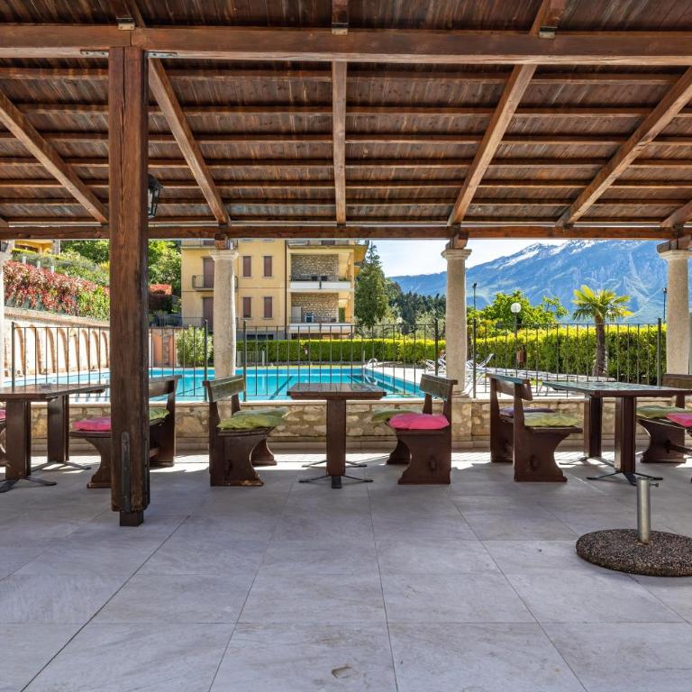 Appartamento Alexander - Appartamento Deluxe con 2 Camere da Letto e Vista Giardino - 4