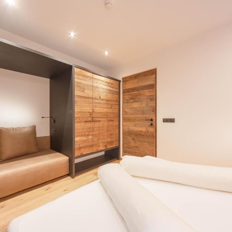 Sonnleiten Sonnenadler 2 - Two-Bedroom Deluxe Apartment with Garden View - 12