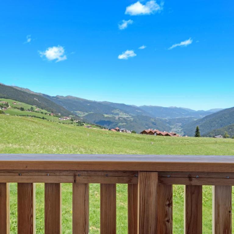 Living Lerchna -Apartment Morgentau - Two-Bedroom Deluxe Apartment with Garden View - 21