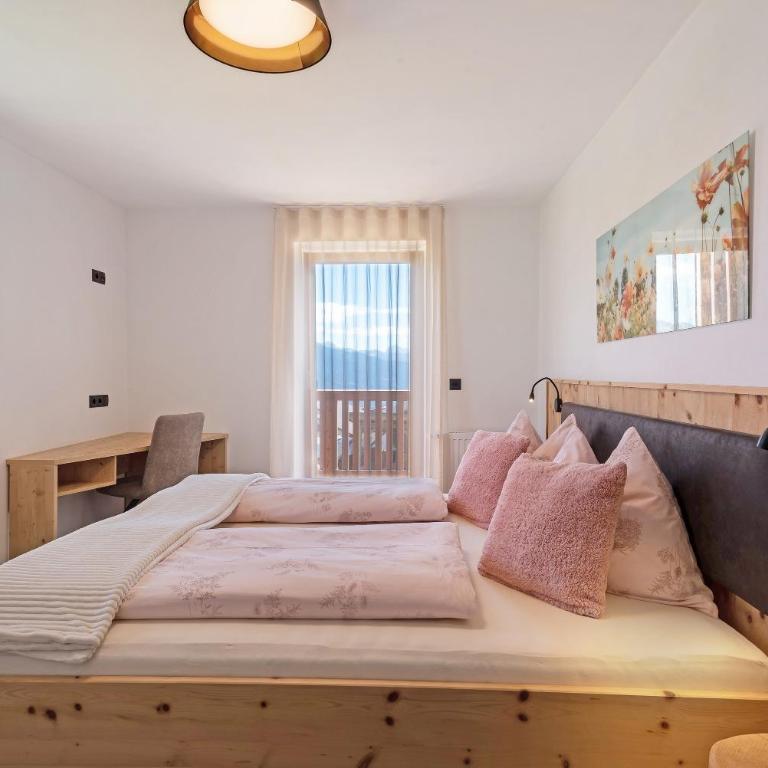 Living Lerchna -Apartment Morgentau - Two-Bedroom Deluxe Apartment with Garden View - 5