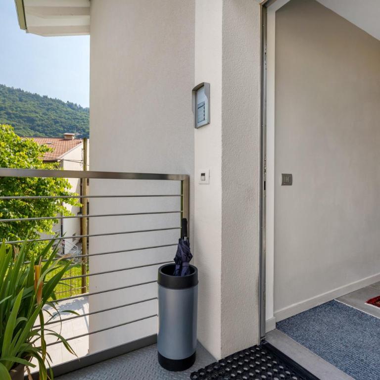Eco del Garda Apartments - One-Bedroom Apartment with Lake View - 18