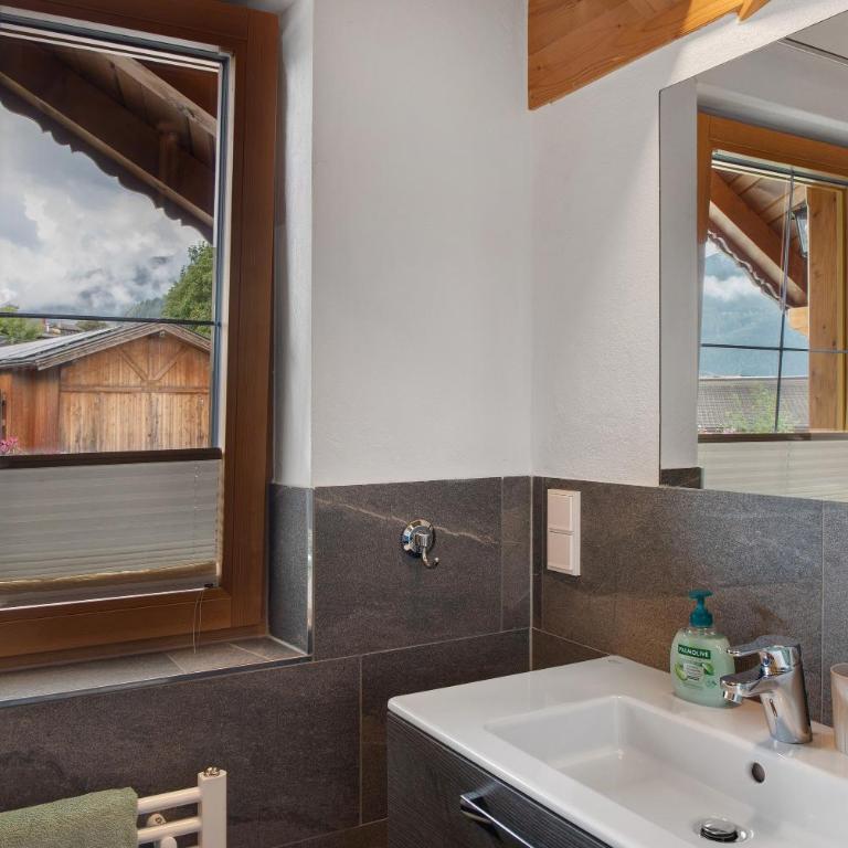 Ferienwohnung Haus Brugger - Appartement Supérieur avec Balcon - 18