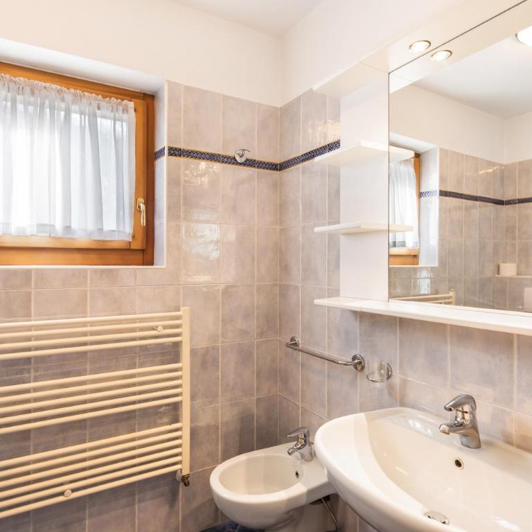 Casa Li Roina n 48 - Appartamento Superior con 1 Camera da Letto e Balcone - 13