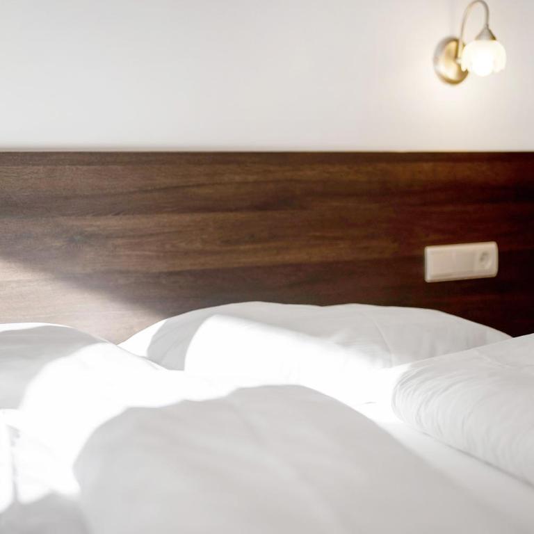 Apartments Antersi Luis - Two-Bedroom Deluxe Apartment with Garden View - 4